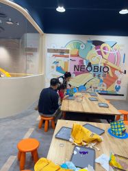 -奈尔宝家庭中心·亲子餐厅(北京东坝万达店)