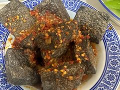 油炸臭豆腐-新新湘菜馆(新中街二条店)