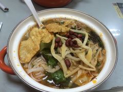-丽丽三鲜螺蛳粉(田林路店)