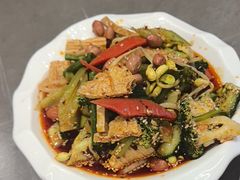 -陈熹公民族美食文化餐厅(中华广场店)