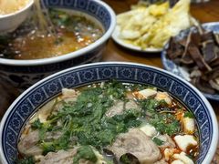 葫芦头泡馍-朱秀英梆梆肉葫芦头(琉璃街店)