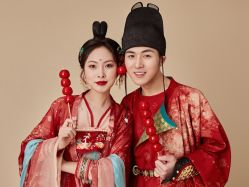 -芭莎视觉婚纱摄影(花溪店)