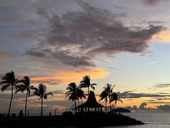 -Sunset Bar(丹绒亚路香格里拉店)