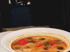 冬阴功汤-食肆&Fourteen(武林夜市店)