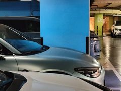 -上海来福士广场-停车场