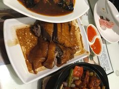 -新大咀港式茶餐厅(宝山万达店)