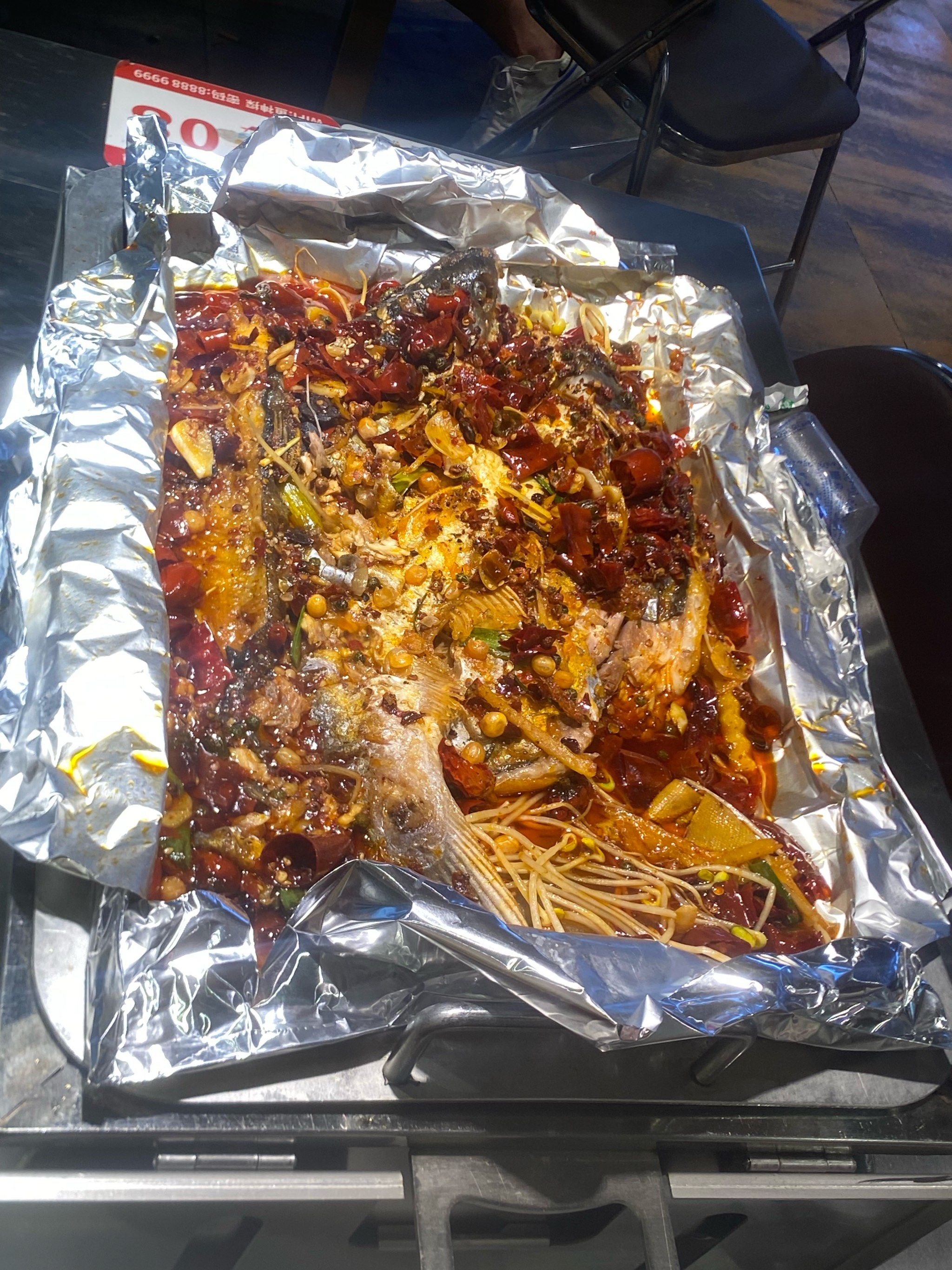 不吃火锅就吃鱼神探脆皮锡纸烤鱼