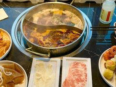 -魁牛·潮汕牛肉自助火锅(沈辽路万达店)
