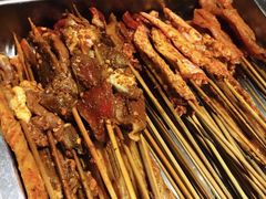 -七婆串串香(育秀路店)