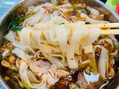 -红鼻子桂林米粉(金唐新光界店)