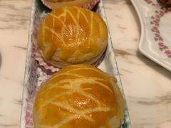 酥皮水牛奶菠萝包-陶陶居酒家(海岸城店)