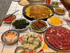 -旧街市鲜货老火锅(大光路店)