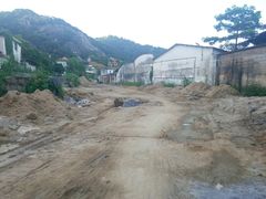 道路-龙泉岩寺庙群