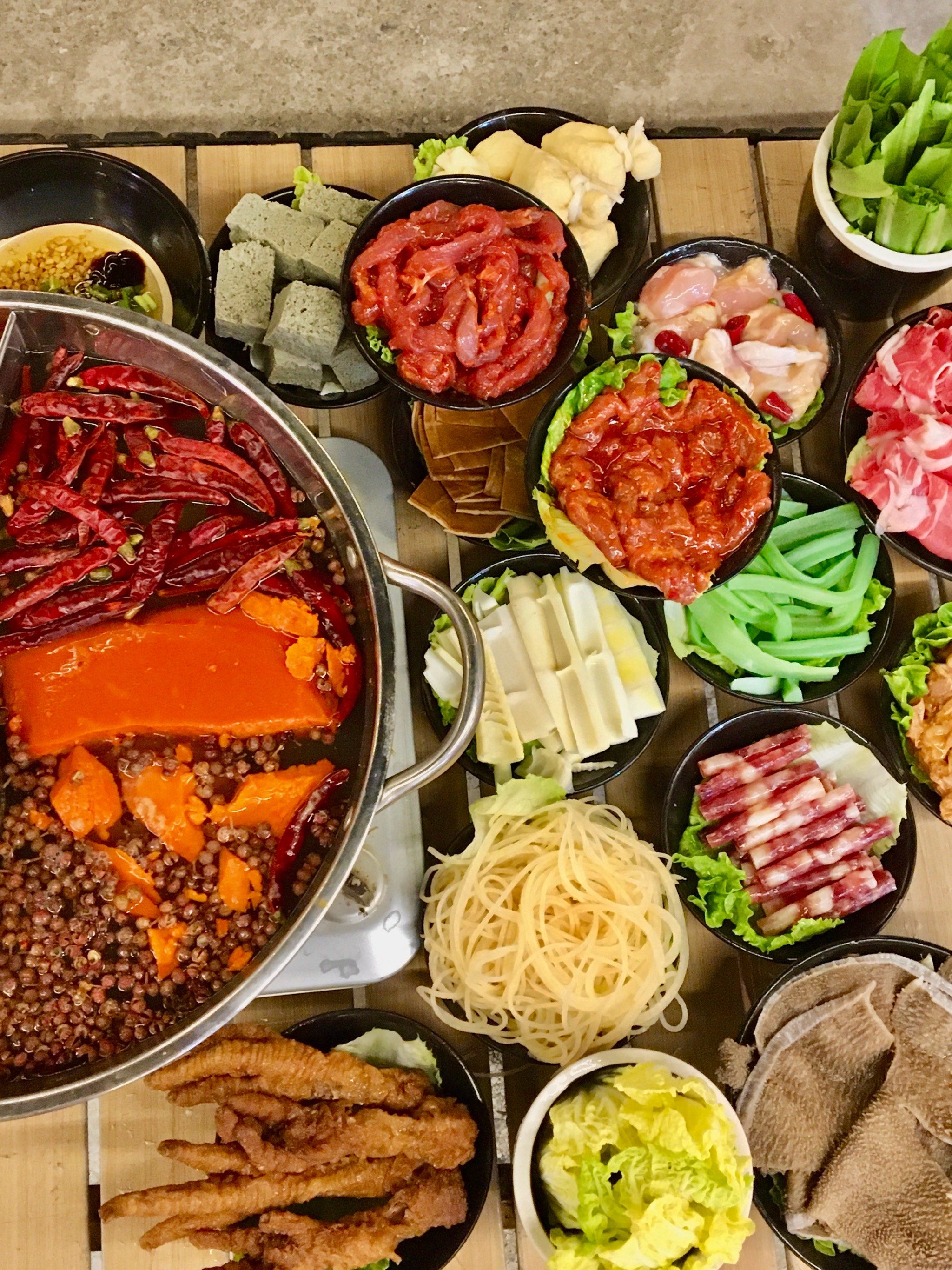 发现一家氛围感地摊火锅!好吃👍