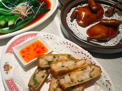 鲜虾春卷-炆艺乳鸽·煲仔饭大排档(望京来广营店)