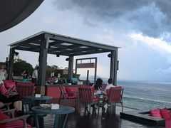 -瑰丽酒店·海吧·天际下午茶·现场DJ·天台酒吧