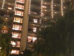 -三亚湾海居铂尔曼度假酒店