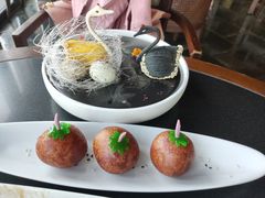 鸳鸯天鹅酥-三利音·东方司宴(外滩店)