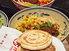 -宋益驴蹄子面肉夹馍(辛家庙店)