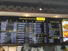 -弄堂咪道-饭香·面香·馄饨香(钦州北路田尚坊店)