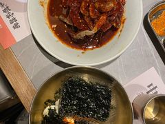-草家酱蟹炭火烤肉店(珲春南路一店)