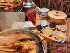 -牛小嫩串串火锅(老国贸总店)