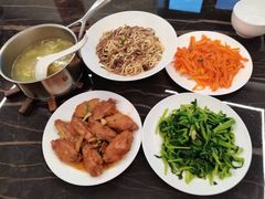 -爱的果实月嫂育婴师(世纪东方店)