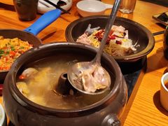 -云海肴·汽锅鸡·云南菜(天山百盛优客店)