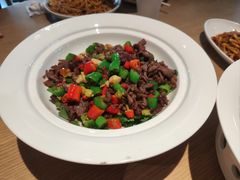 -渝信川菜 · 川味家常菜(财富购物中心店)