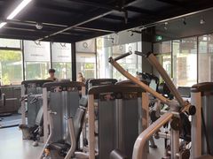 -LikingFit24小时健身•普拉提(张江店)
