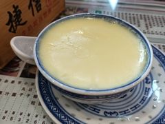 -捷信牛奶甜品世家(学府店)