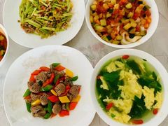 -爱月宝月嫂育儿嫂(太原店)