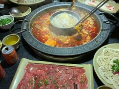 -晓宇重庆火锅(龙首店)