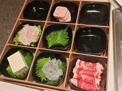 -海底捞火锅(巴黎春天浦建店)