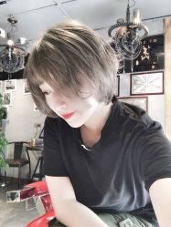 点击看大图 -MONE美发沙龙