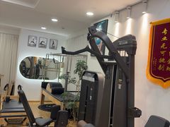 -漾健身·普拉提(橡树湾店)