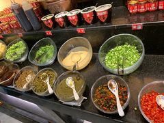 自助调料区-来涮蜀鲜货火锅串串香(菜市口店)