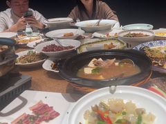 -梁家大院•农家菜(昆山会展中心店)