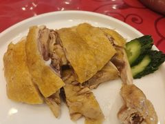 -侬佳蒸菜馆(听潮店)