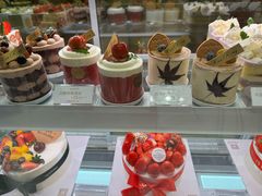 -华荣西饼(列东店)