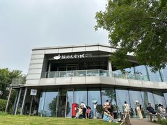 -猫的天空之城概念书店(北戴河蔚蓝海岸店)