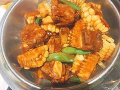 玉米排骨煲-三强鸽子(胜利路店)