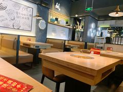 大堂-山城外·非遗酸菜鱼(蜀都万达店)