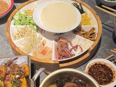 -怪噜范·贵阳小吃大排档(世纪金源店)