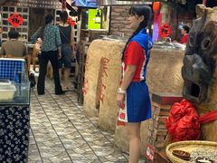 -破瓦寒窑·地摊烤羊排