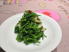 -新荣记(BFC外滩金融中心店)