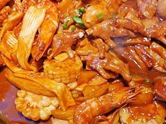 -徐记小怪兽肉蟹煲店(哈西万达金街店)