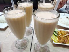 -佰搭果·广式茶餐厅(西华路店)