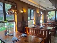 -小丫头餐厅·江浙菜·烧烤(灵隐店)