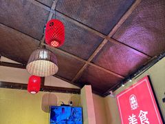 -富正毅三下锅·湘西韵味(天门山索道店)